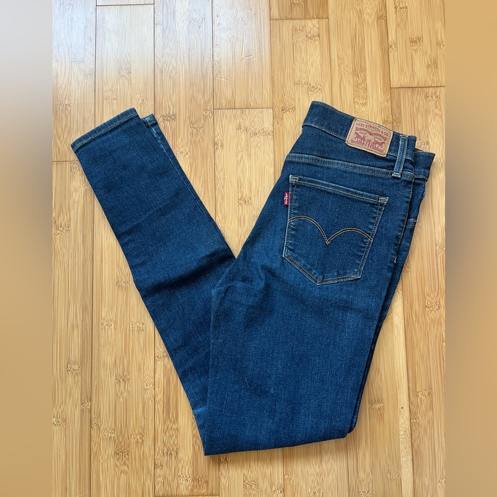 Levi's Women's High Rise Super Skinny Dark Blue Jeans